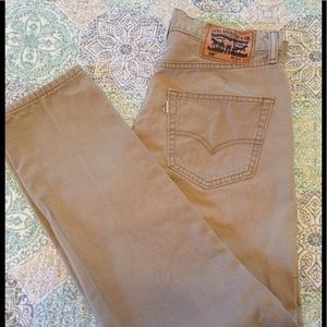 👖Men’s 508 Levi’s. Tan. 29 x 30. Great condition.
